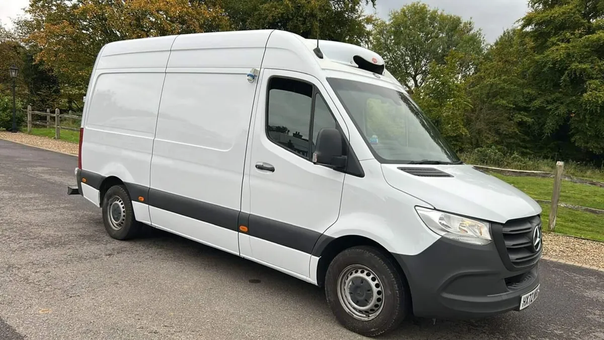 VB - 2022 Mercedes-Benz Sprinter Refrigerated Van - Image 1