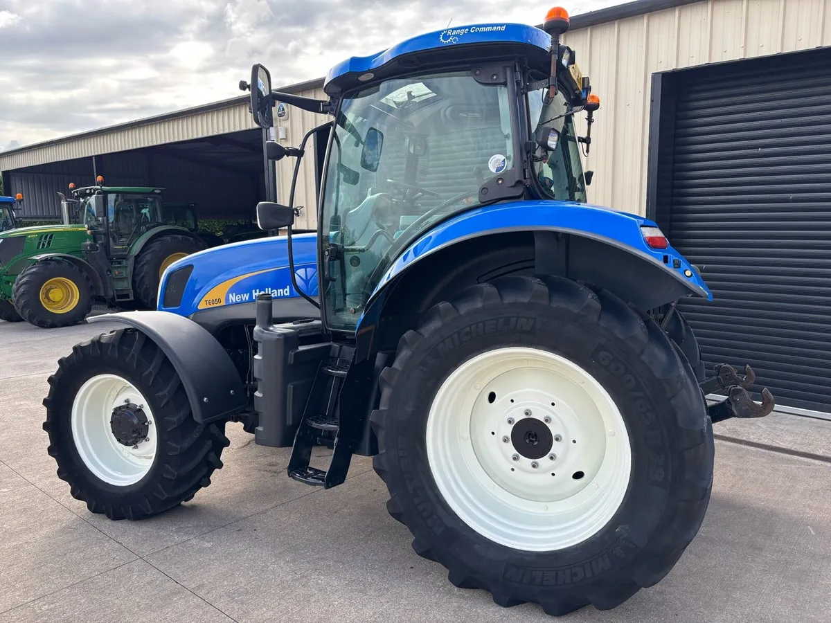 2009 NEW HOLLAND T6050 RANGE COMMAND - Image 4