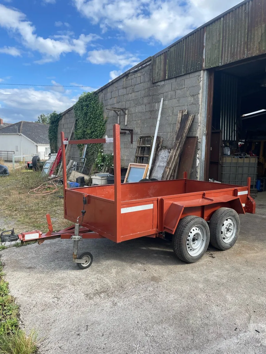 Twin axel trailer - Image 1