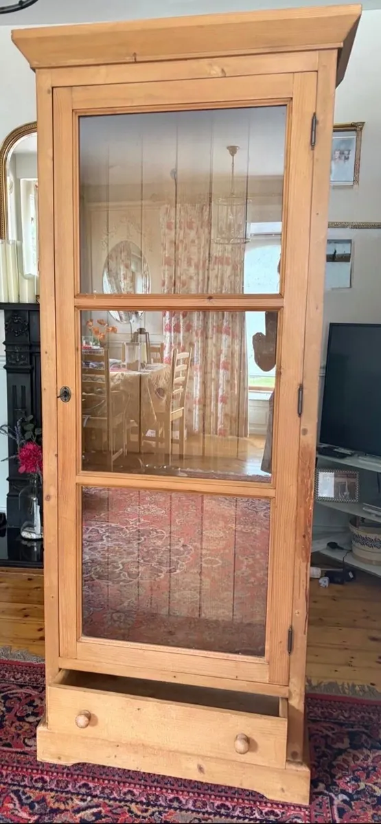 Wooden Cabinet - Image 1