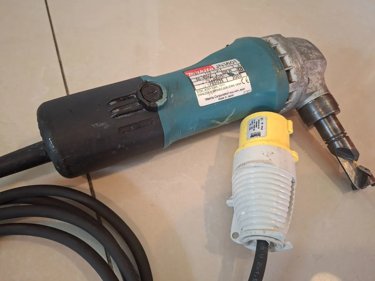 Makita Jn1601 Tin Nibblers 110v - Image 4