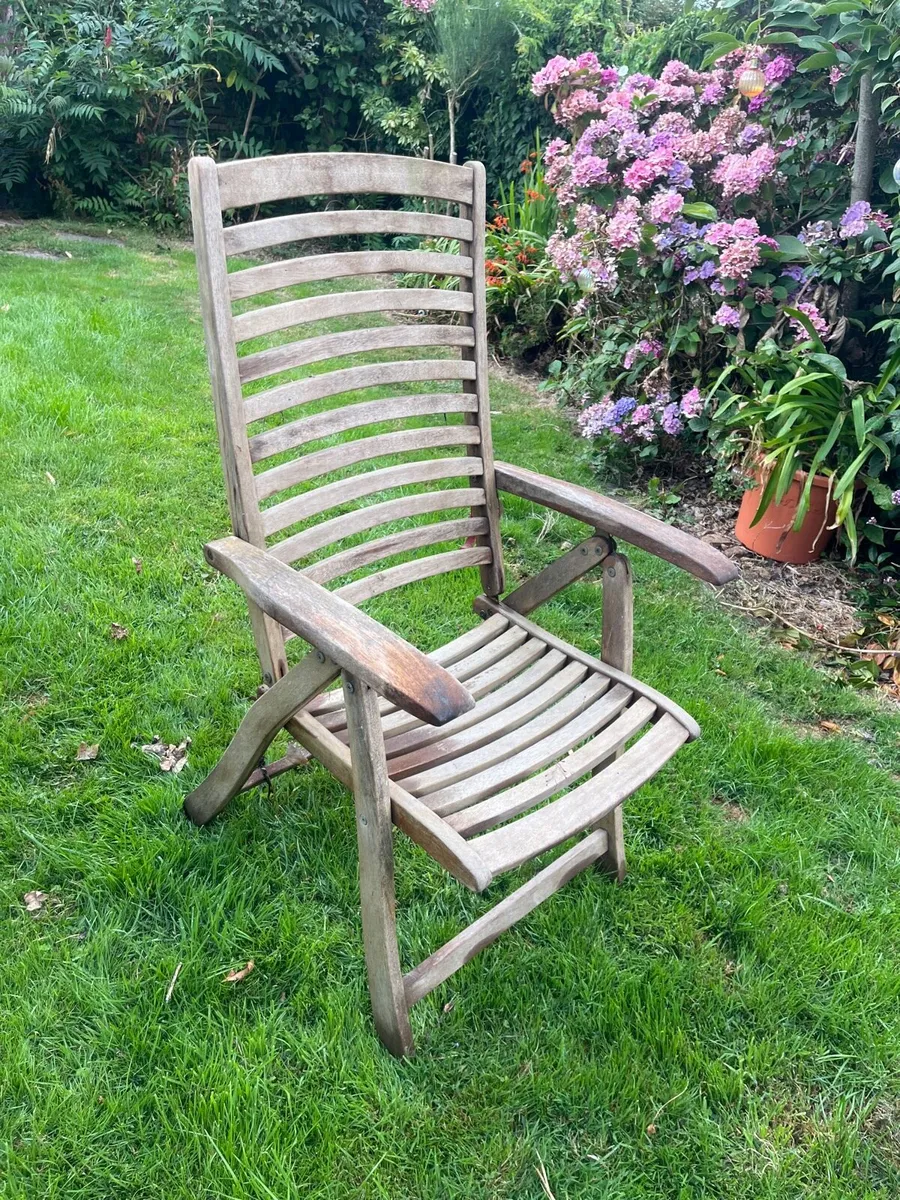 Garden seats - Image 1