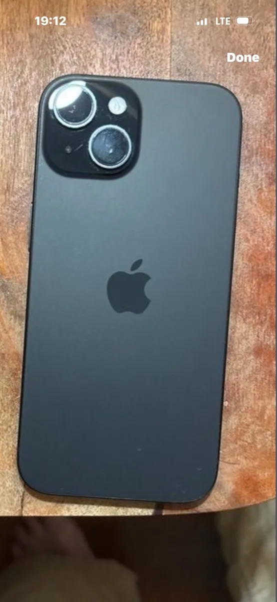 I phone 15 - Image 3
