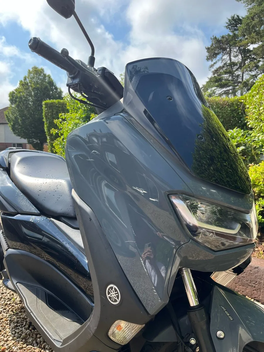 221 Yamaha NMAX 125 - Image 2