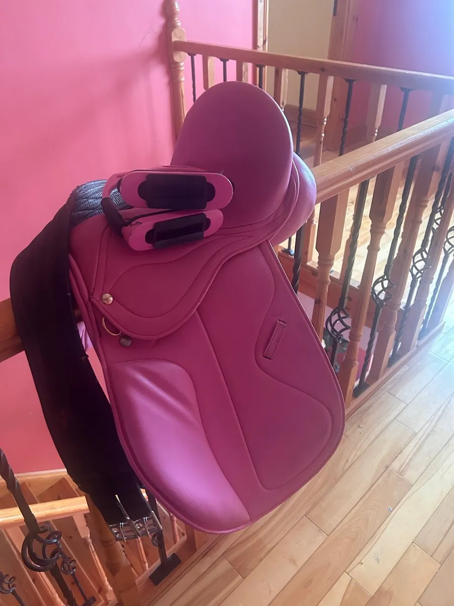 Saddle for sale - Image 1