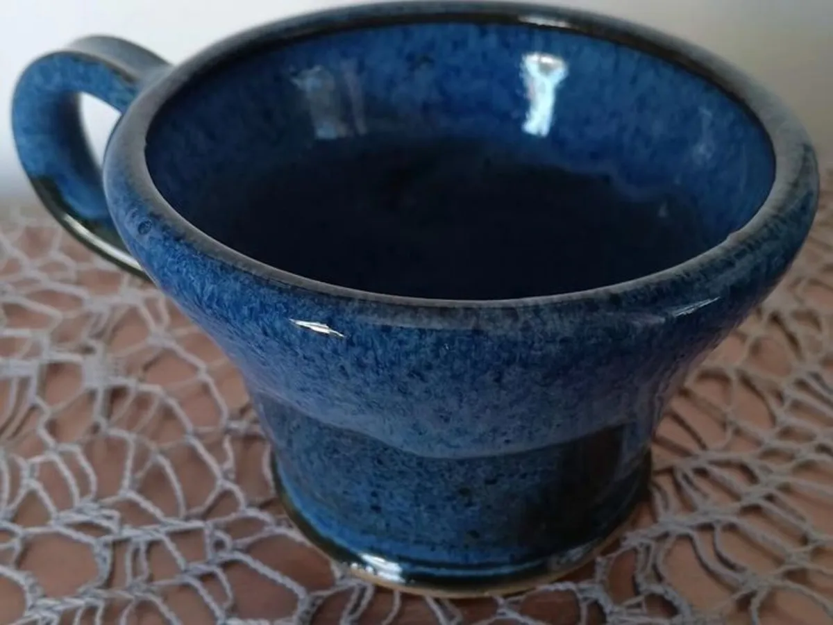 Vintage Irish Pottery Cup and Plate Set - Image 3