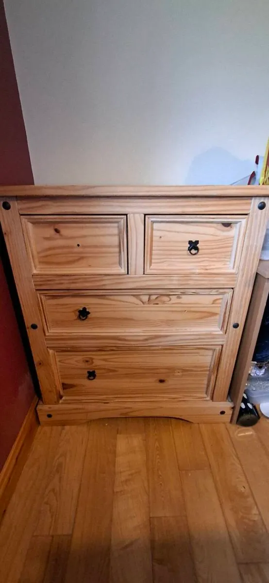 Chest of drawers - Image 1