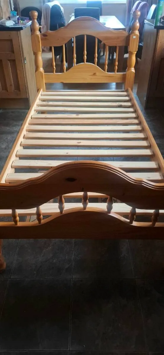 Beds - Image 1