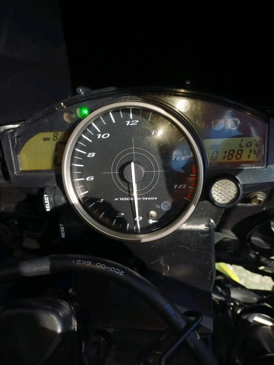 R6 yamaha - Image 2