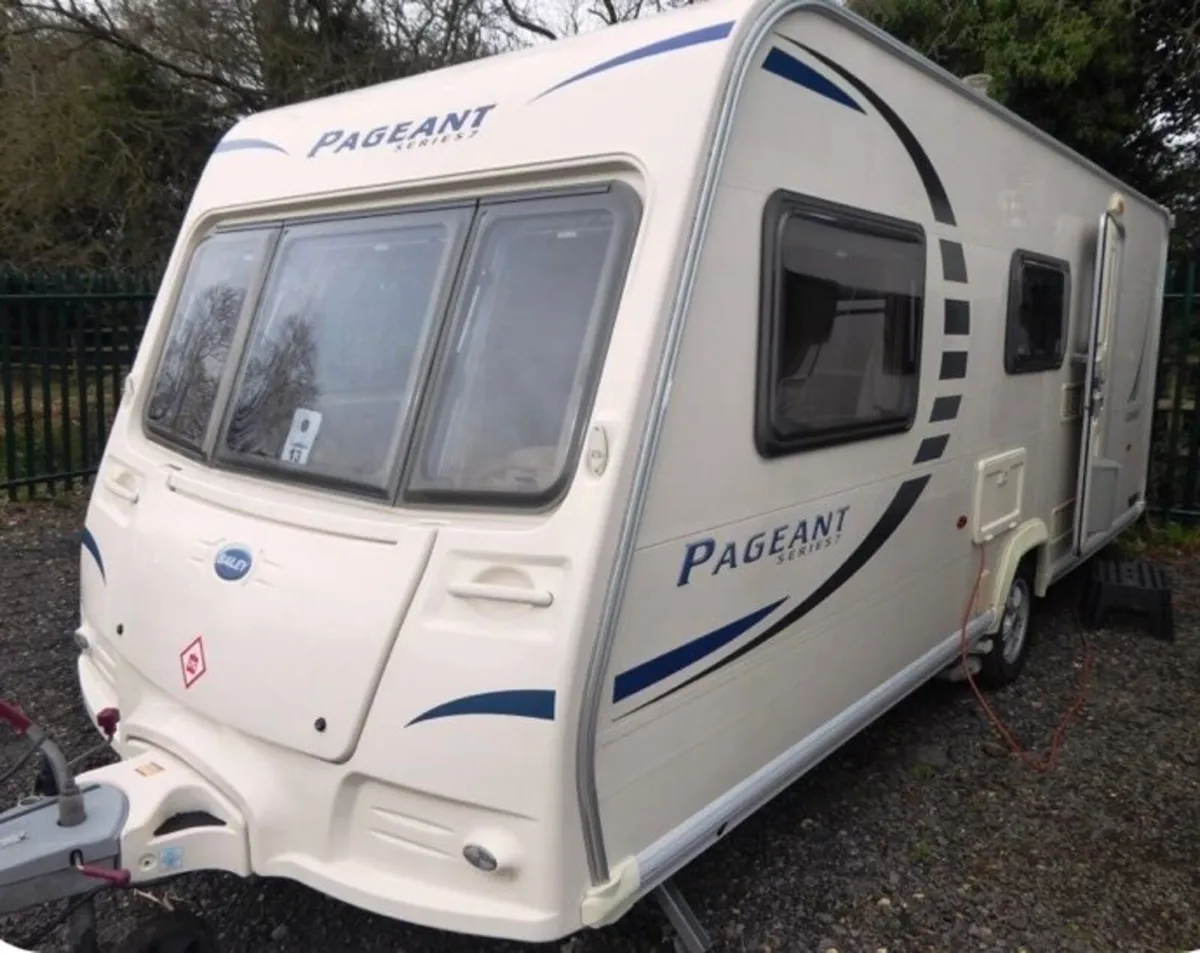 Caravan - Image 3