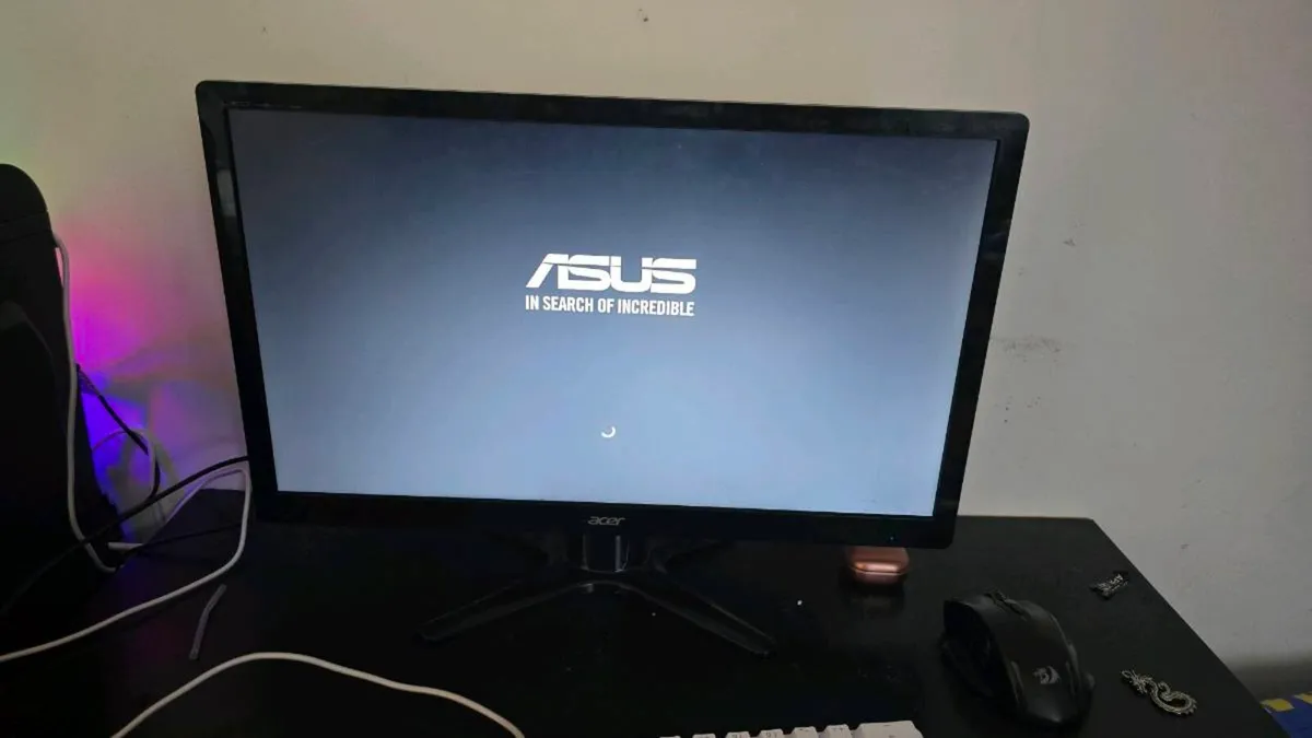 Acer LED monitor 21inc - Image 2