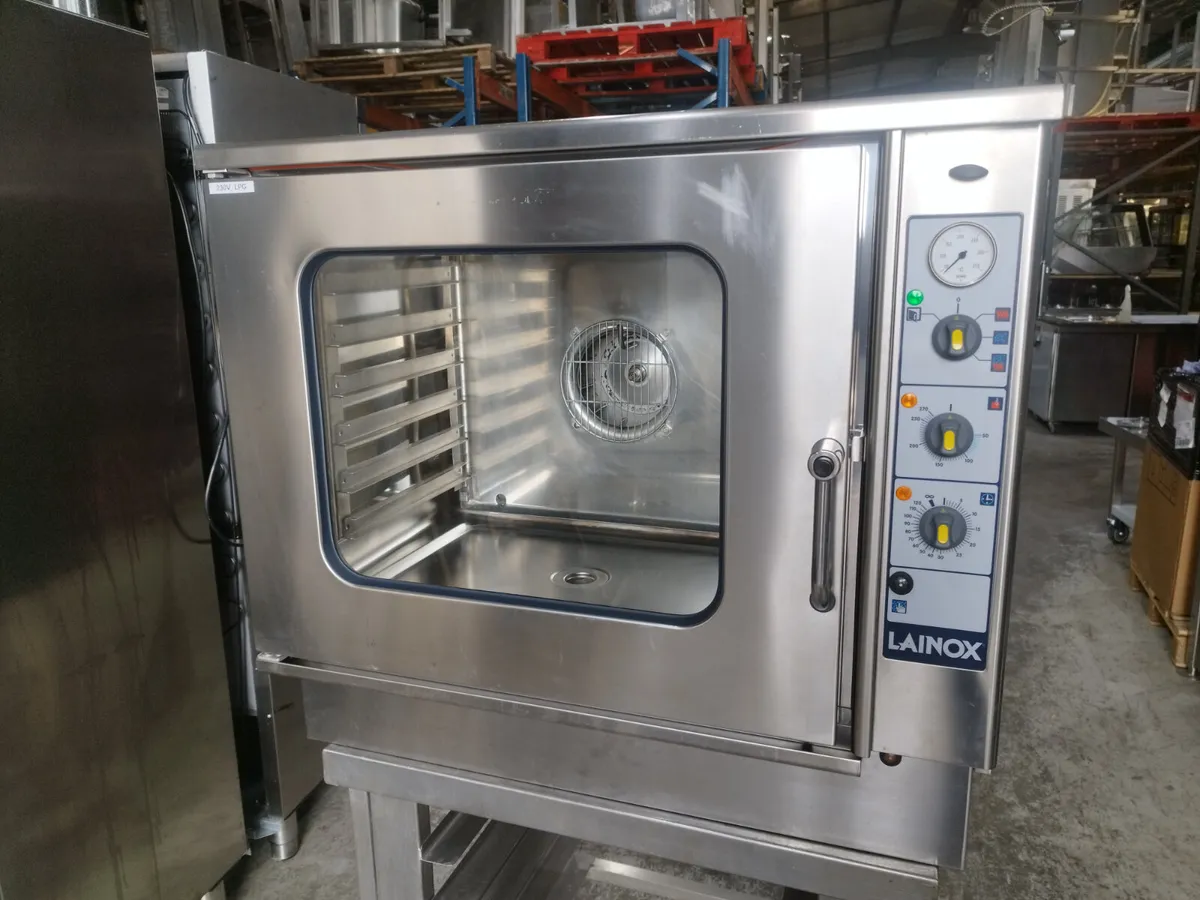 GAS LPG combi oven - Image 1
