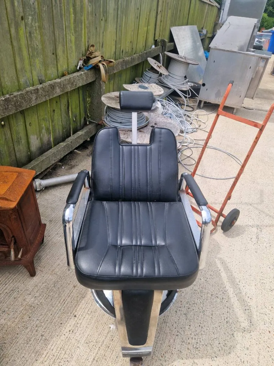 Chairs - Image 3