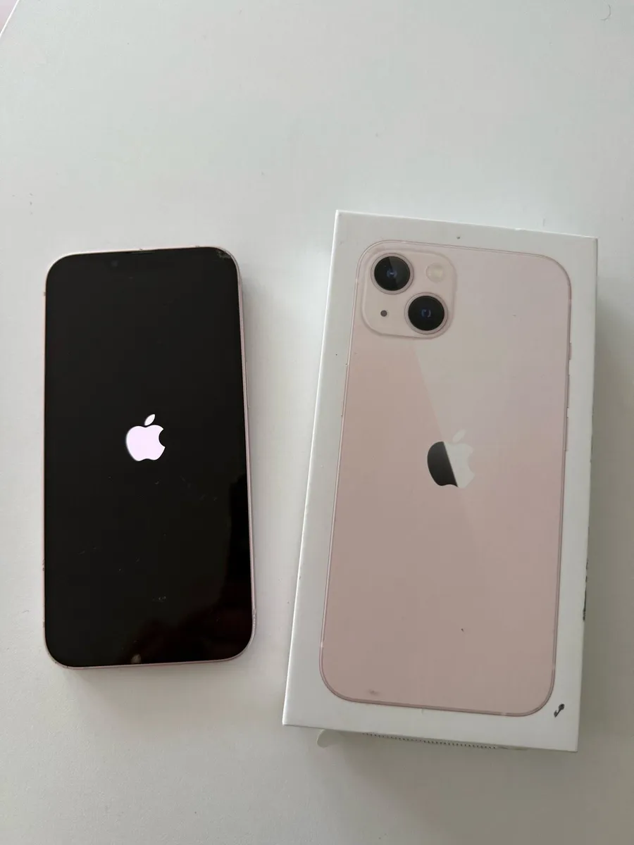 Apple iPhone 13 pink 128GB - Image 1