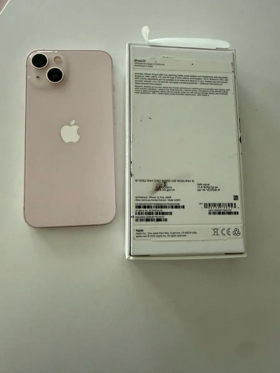 Apple iPhone 13 pink 128GB - Image 2
