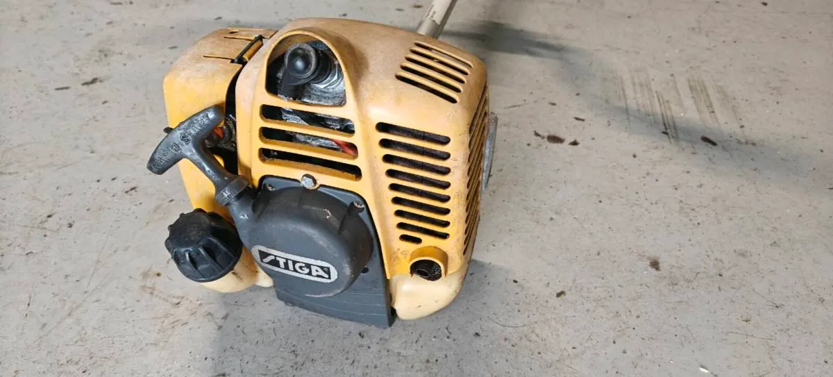 Stiga grass trimmer - Image 4