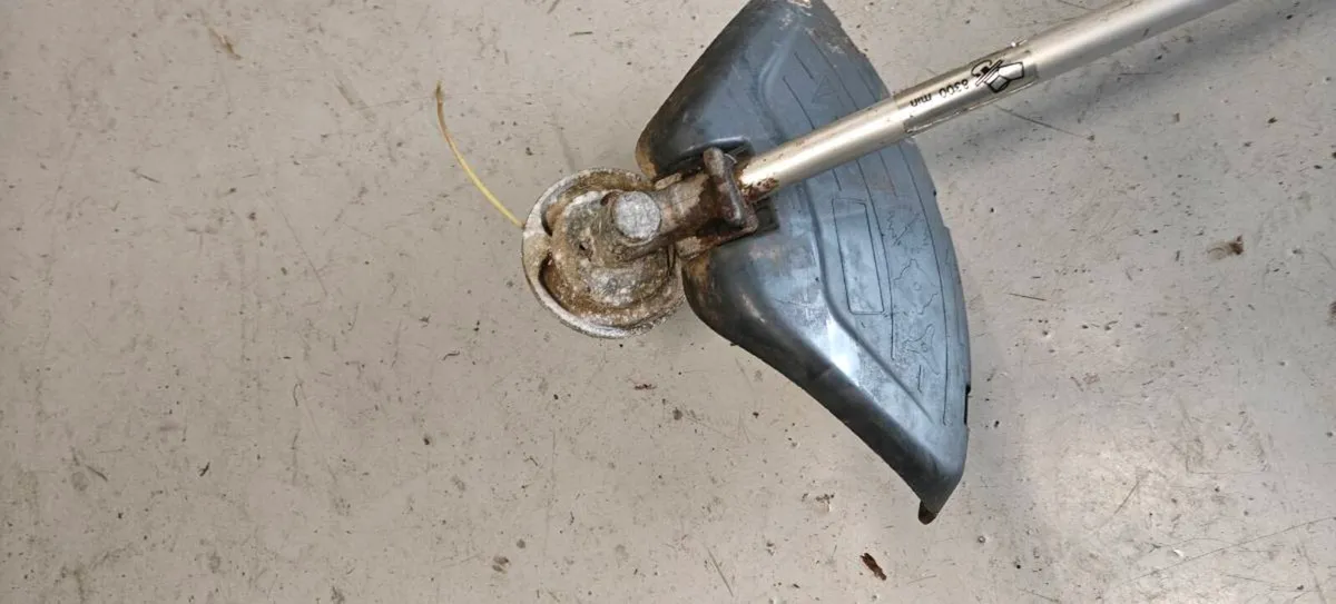 Stiga grass trimmer - Image 3