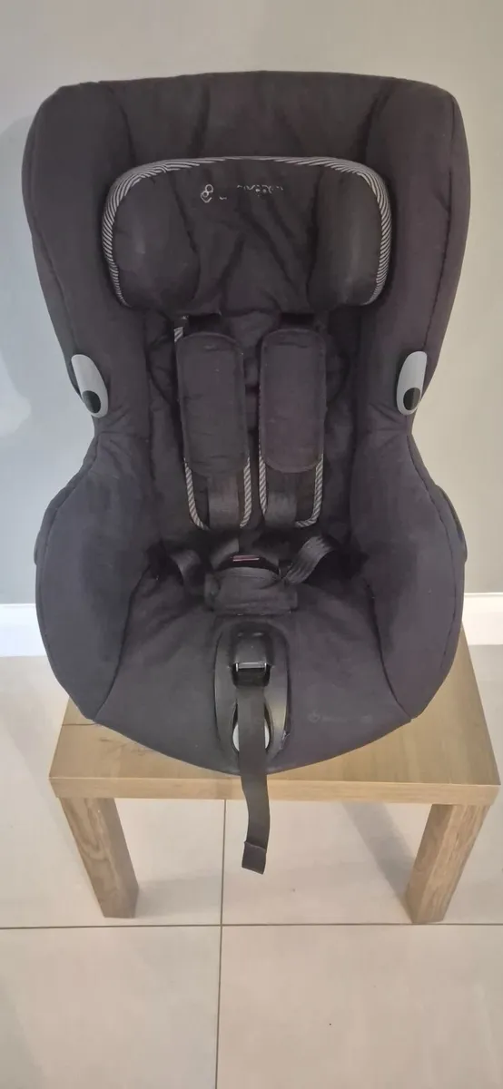 Maxi Cosi Axiss Car Seat