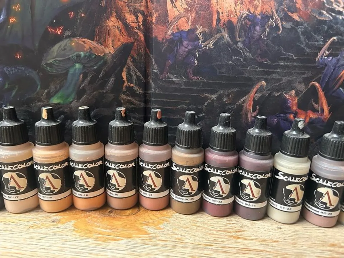 Complete ScaleColor Paint Set (70 Colours) Excellent Condition - Image 4