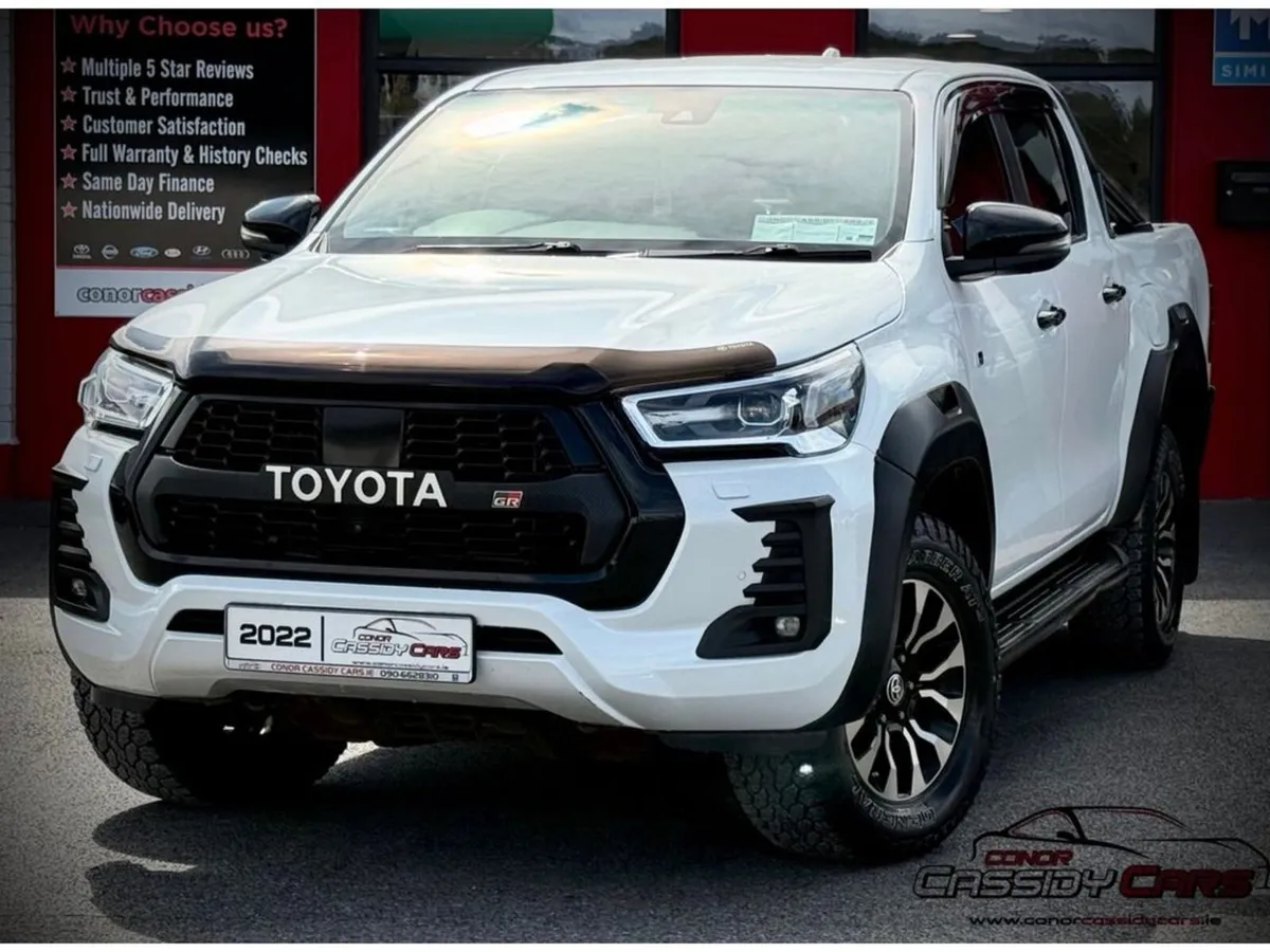 Toyota Hilux GR SPORT 2.8 D-4D DCB // HIGH SPEC // - Image 1
