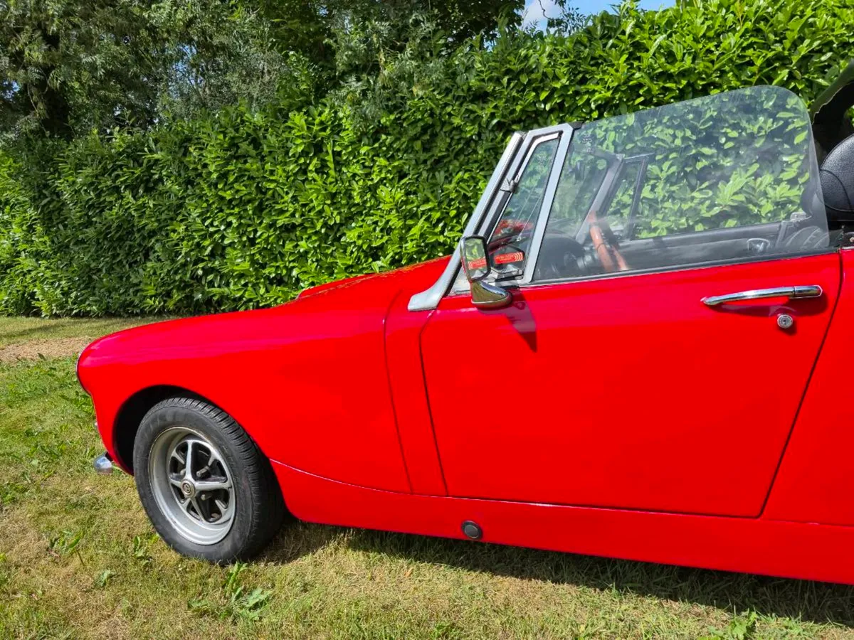 MG Midget 1973 - Image 2