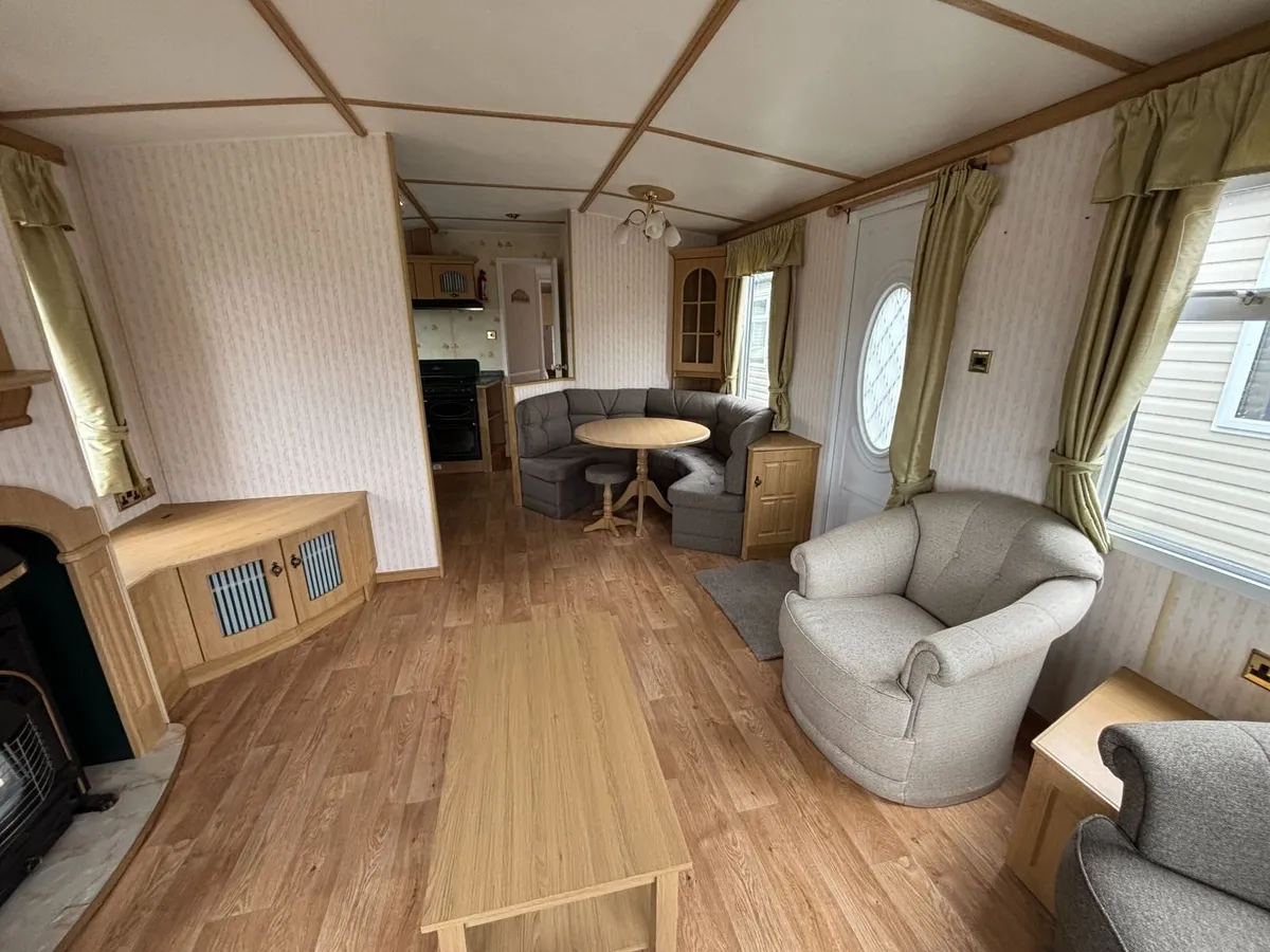 39x12 Oakwood 2Bed, D/G&C/H, Free Delivery. - Image 3