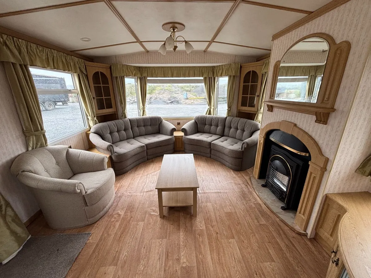 39x12 Oakwood 2Bed, D/G&C/H, Free Delivery. - Image 2