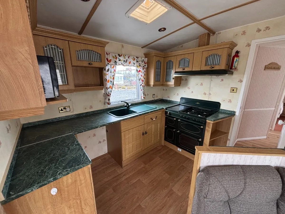 39x12 Oakwood 2Bed, D/G&C/H, Free Delivery. - Image 4