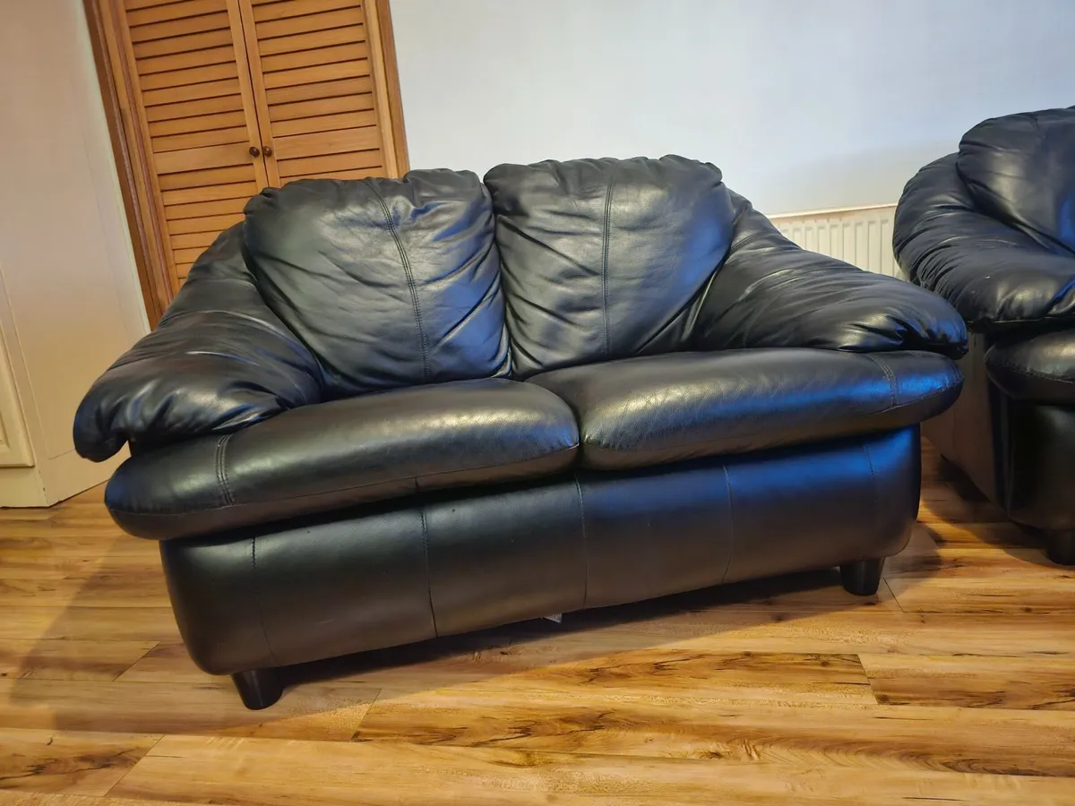 2 and 3 seater leather couches OFFERS CONSIDERED! - Image 4