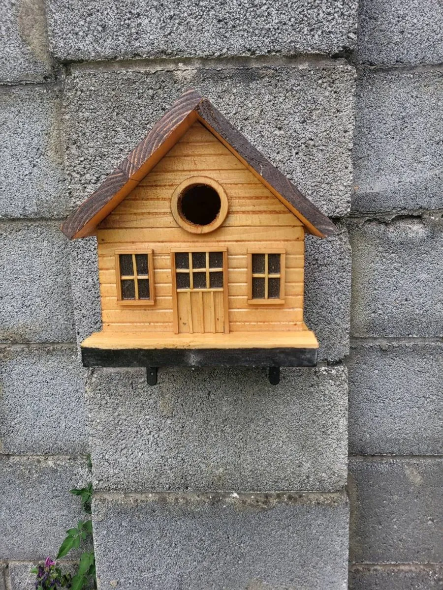 Bird house - Image 1