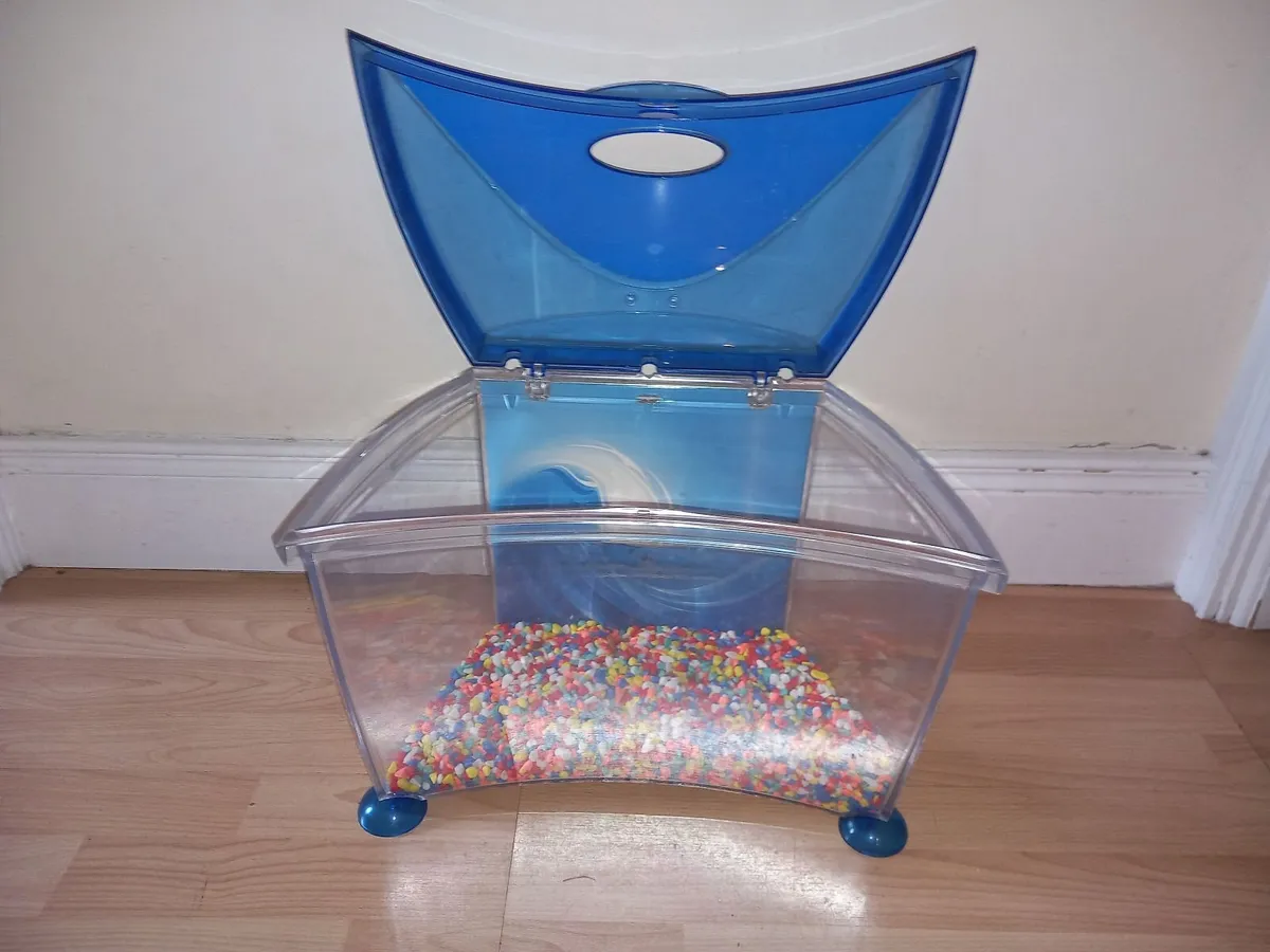 Aquarium - Image 2