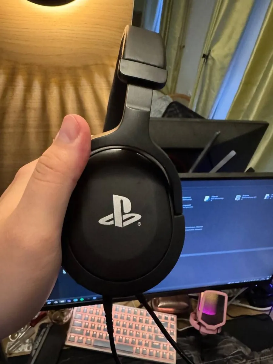 Trust Forze GXT 488 Gaming Headset - Image 1