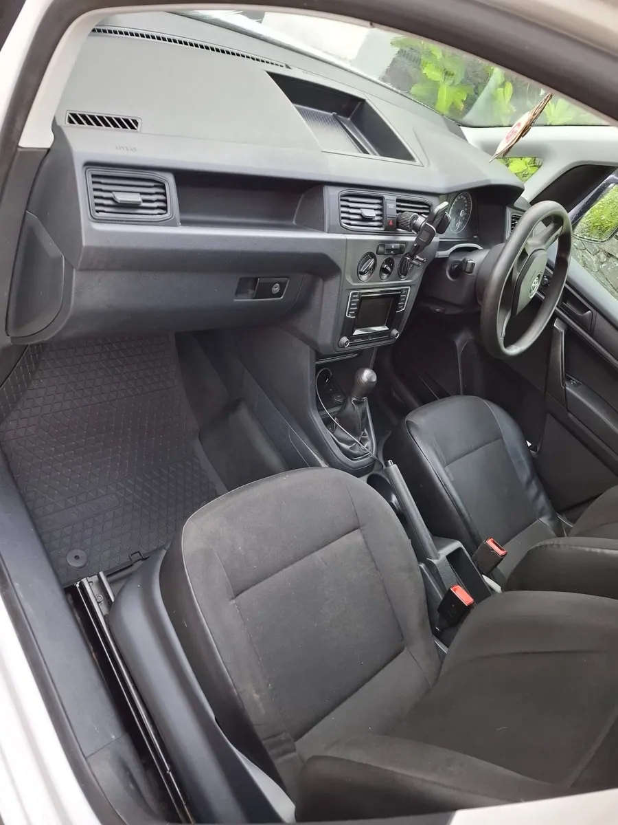Volkswagen Caddy 140bhp - Image 2