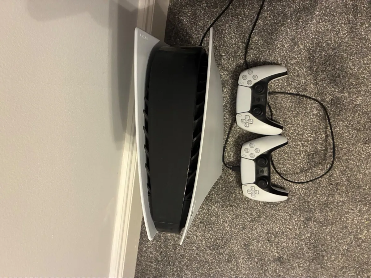 PlayStation 5 - Image 3