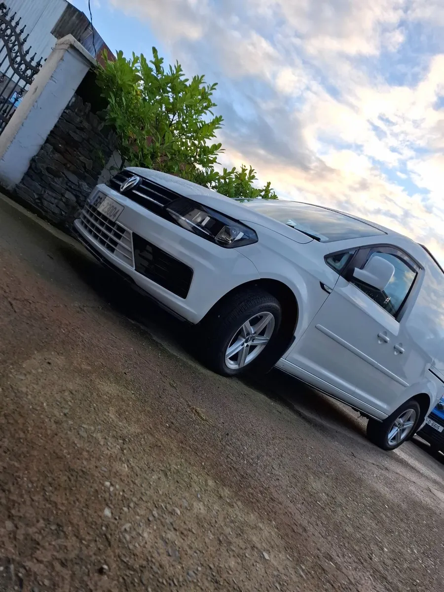 Volkswagen Caddy 140bhp - Image 4