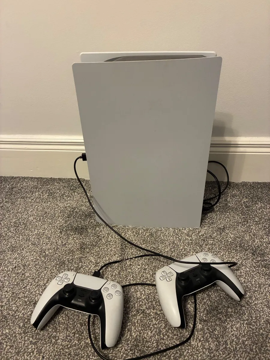 PlayStation 5 - Image 2