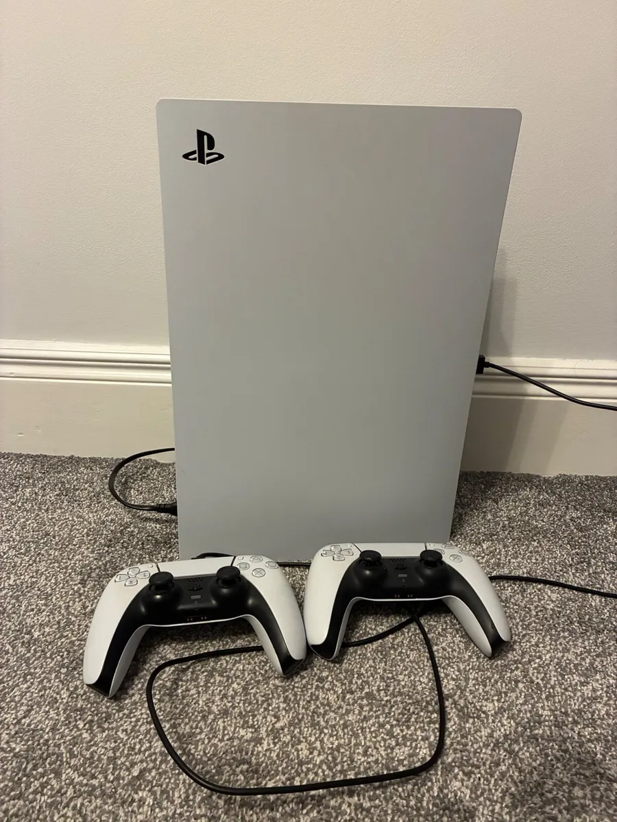 PlayStation 5 - Image 1