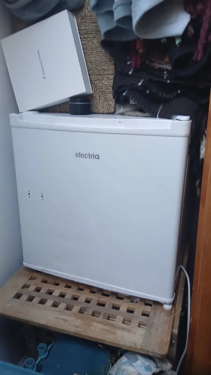 Mini freezer - Image 1