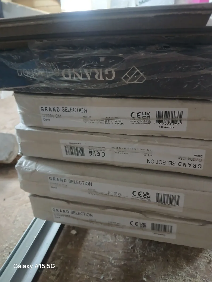Laminate Flooring - Image 2