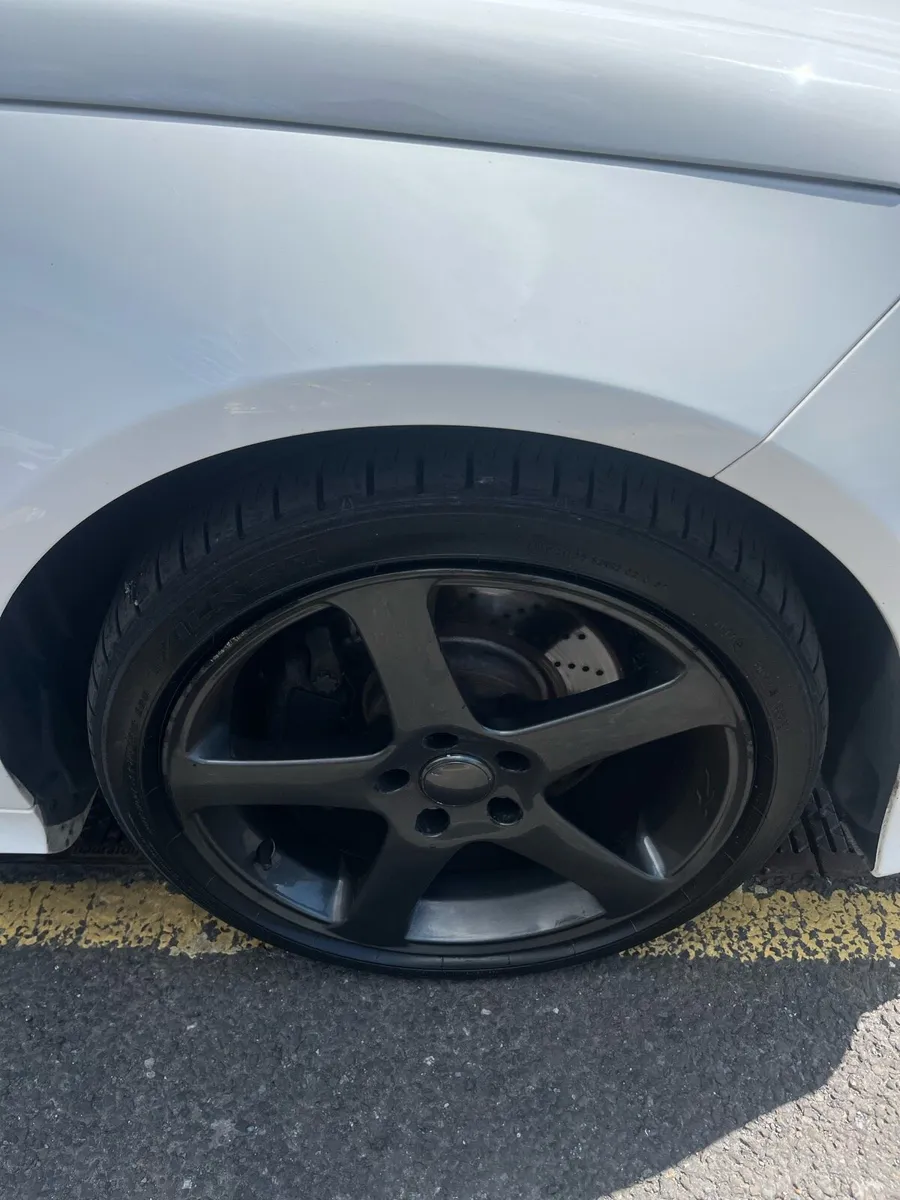 Alloy wheels - Image 1