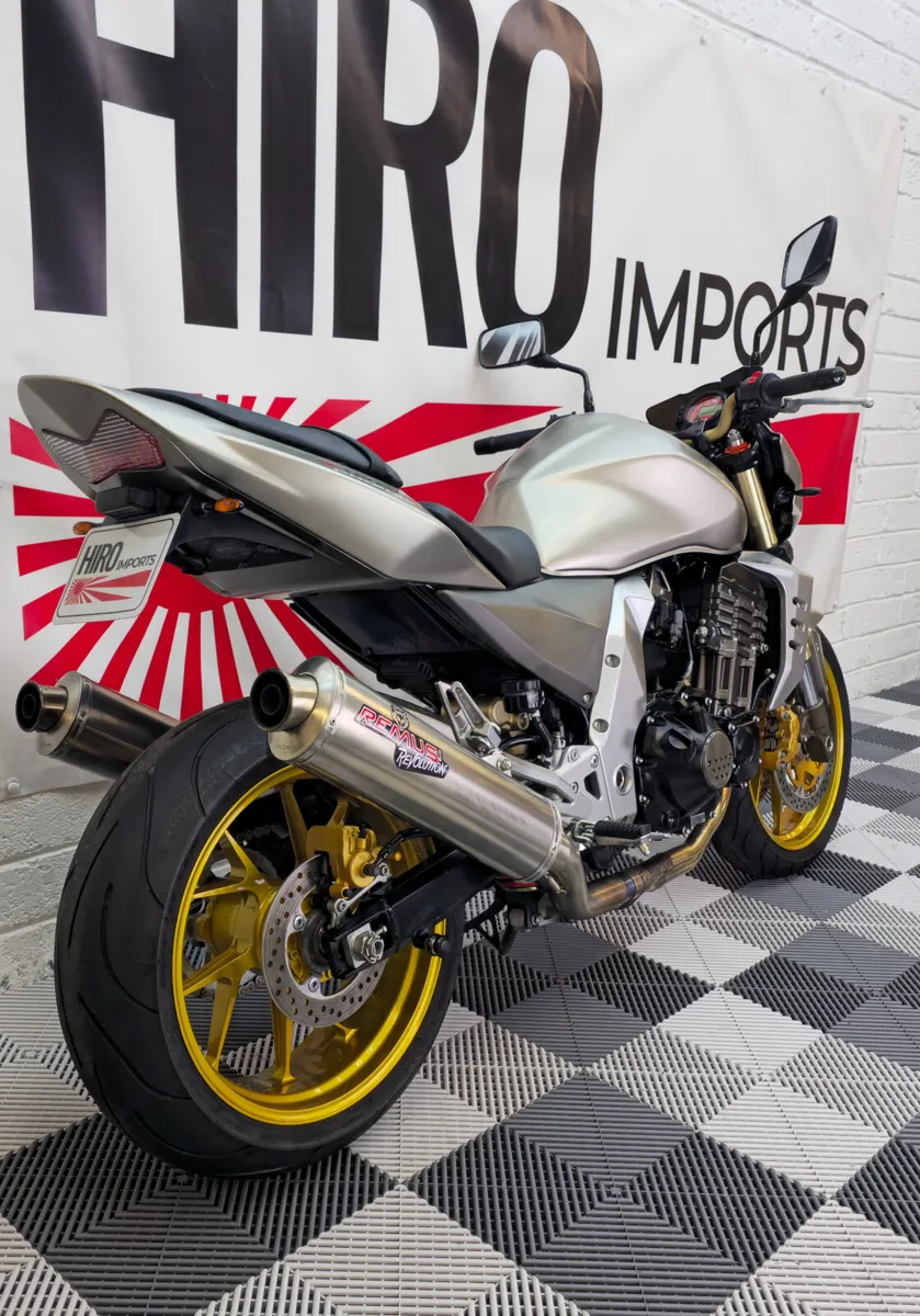 Kawasaki Z1000 - Image 4