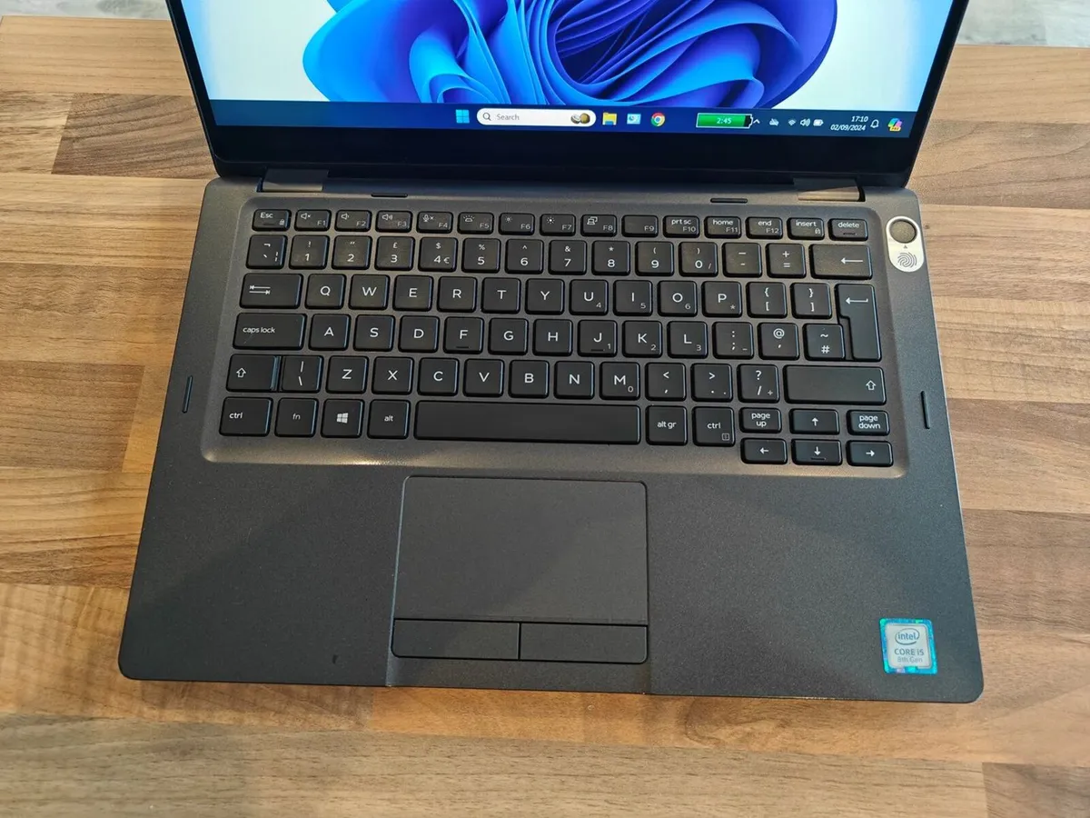 Dell Latitude 5300 2in1 | i5 | 16GB | 256GB | 13" - Image 2