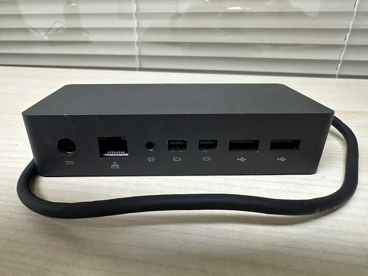 Microsoft Dock 1661 Pro 7, 6, 5, 4, 3 Go, Laptop - Image 3