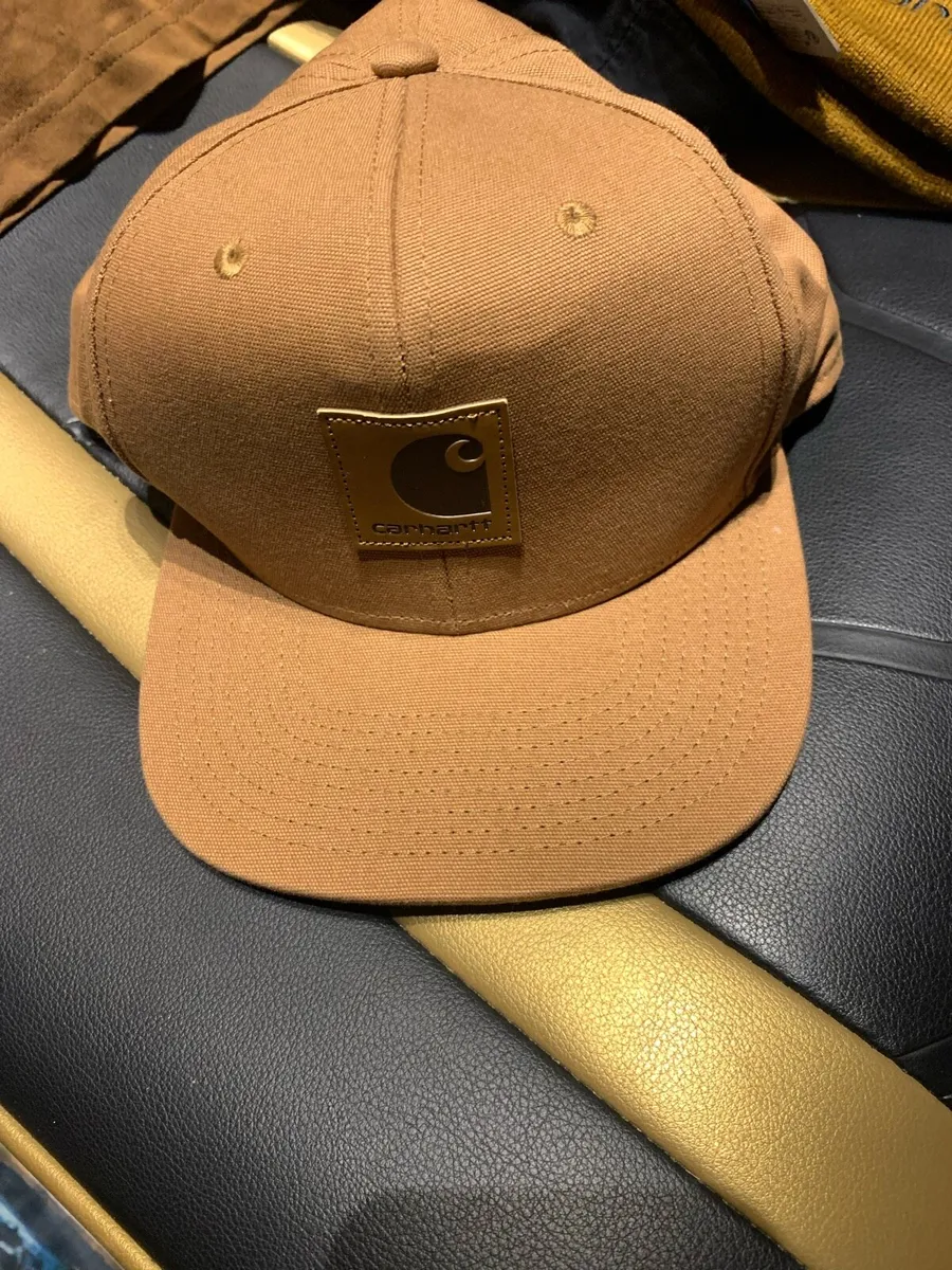 Carhartt hat new - Image 1