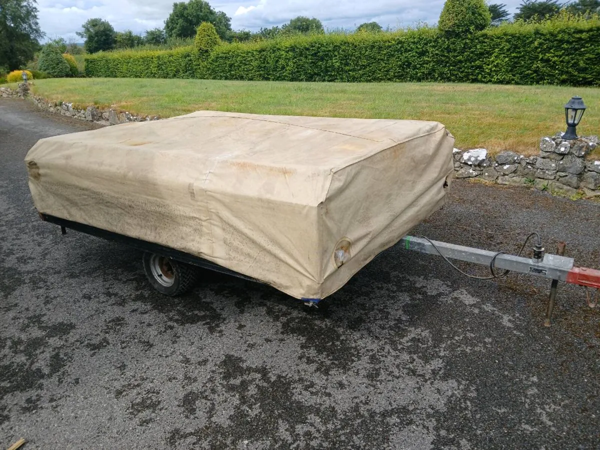 Trailor tent - Image 1