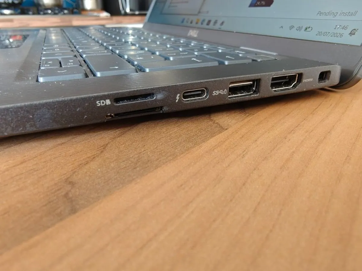 Dell Latitude 7420 | i7 vPro | 16GB | 512GB | 14" - Image 4
