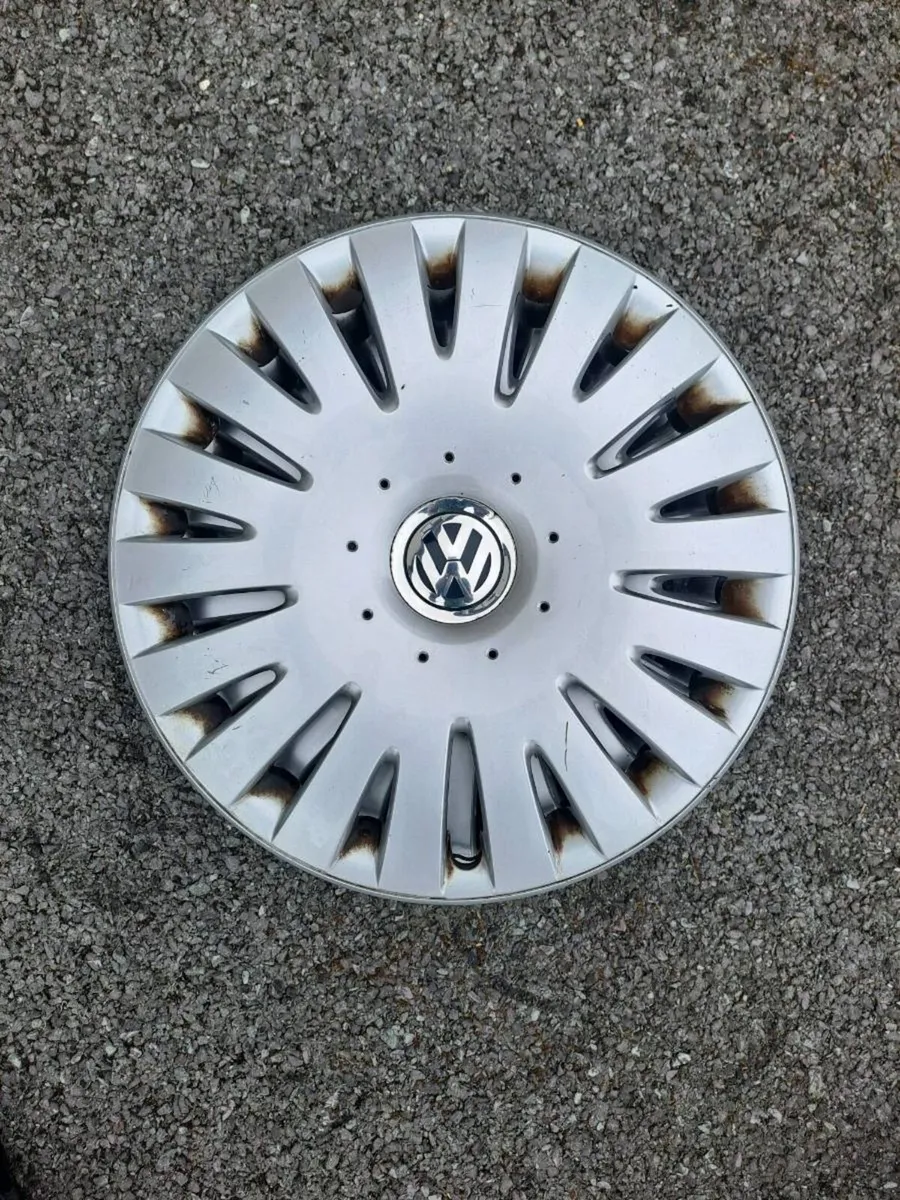 Voltswagon hubcaps - Image 4
