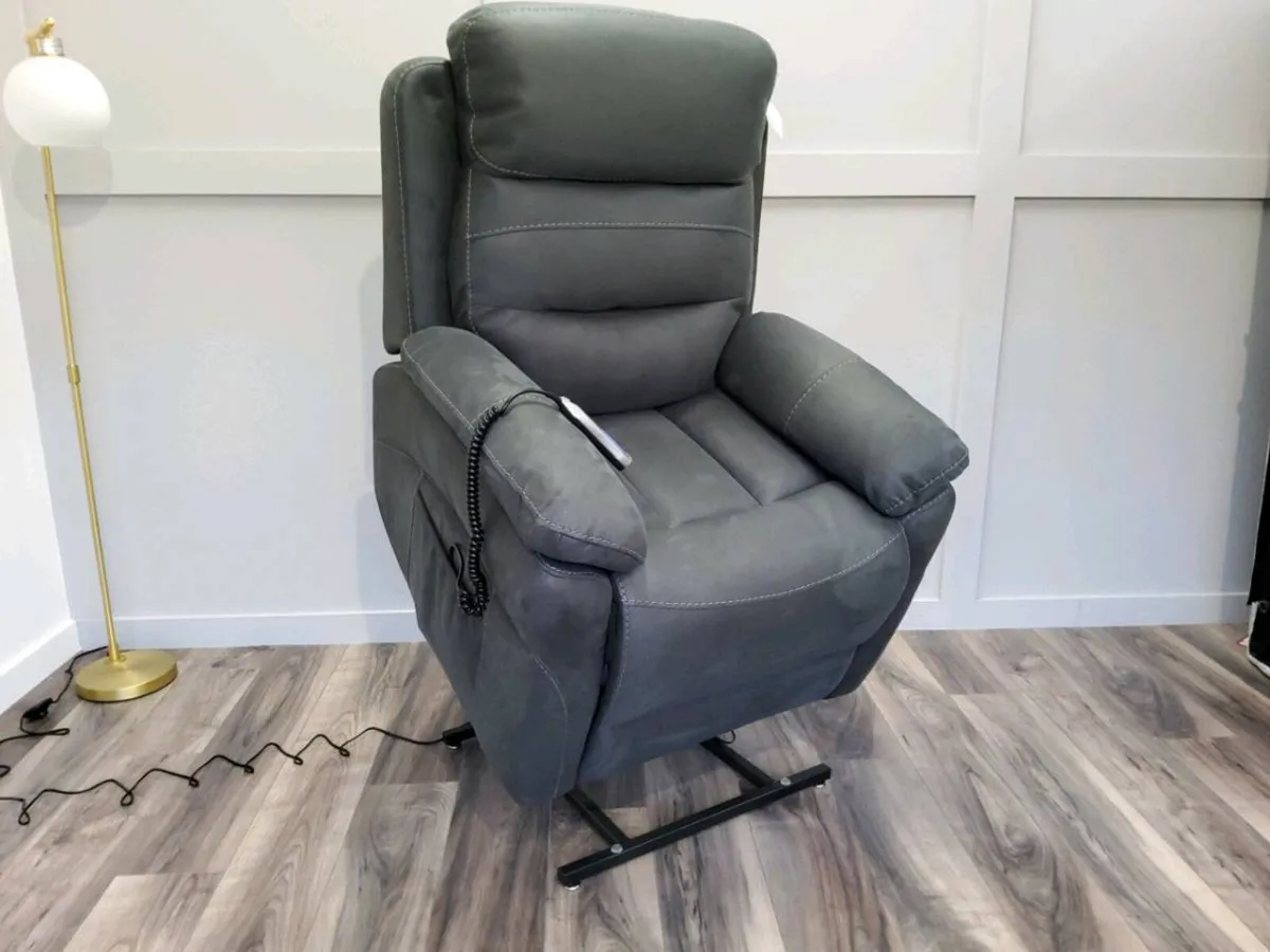 Brand new ariana lift and rise electric chair - Image 3