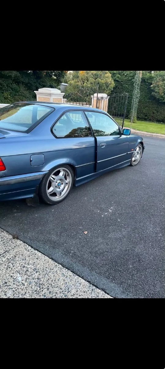 1999 e36 bmw 318is coupe - Image 3
