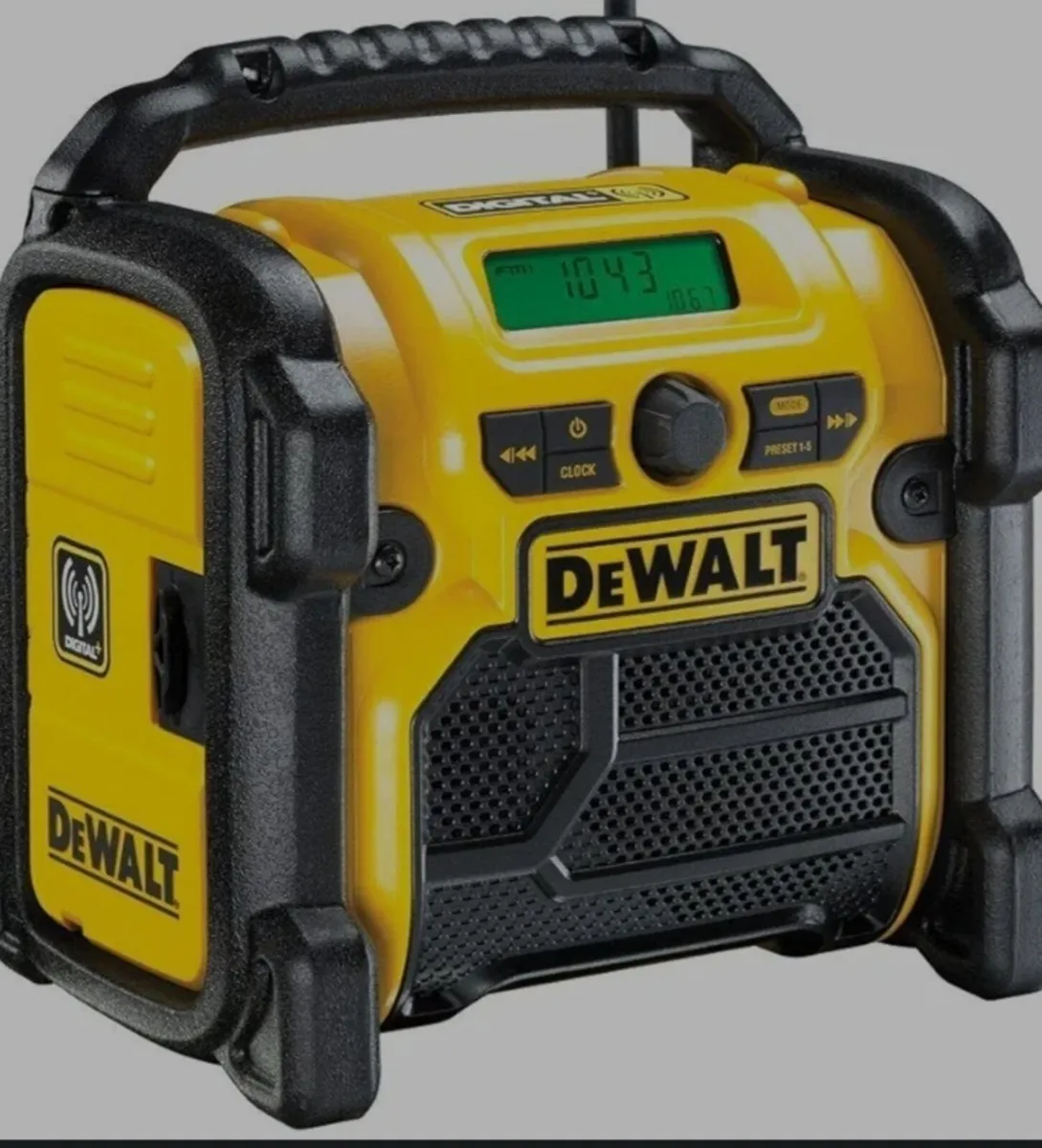 Dewalt site radio - Image 1